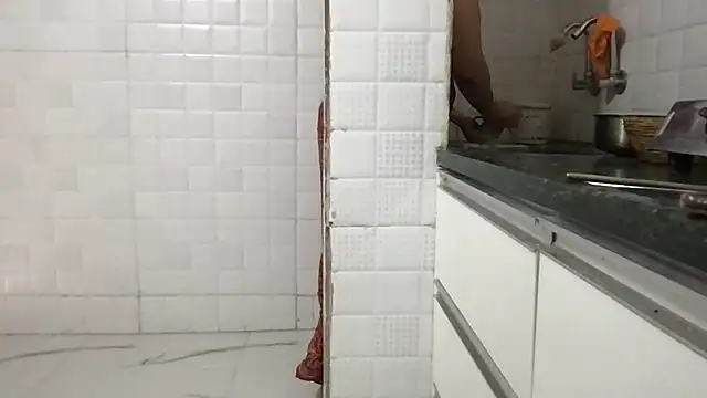 Snapshot of Riyasingh9 chatting on 03-13-25, 04:05 Riyasingh9 online show from 03-13-25, 04:05