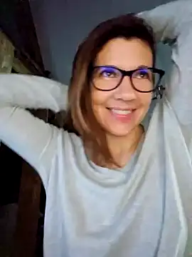 Snapshot of Lina_lou4 chatting on 12-13-24, 07:25 Lina lou4 online show from 12-13-24, 07:25