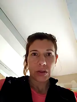 Snapshot of Lina_lou4 chatting on 02-12-25, 03:16 Lina lou4 online show from 02-12-25, 03:16