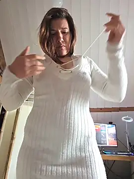 Lina lou4 online show from 12-20-25, 10:11