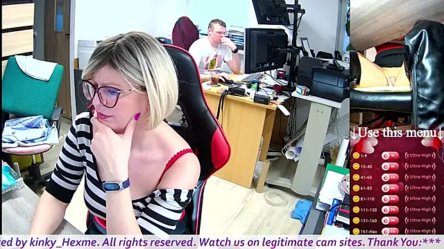 Snapshot of kinky_Hexme chatting on 03-13-25, 03:39 kinky Hexme online show from 03-13-25, 03:39