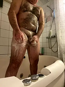 Snapshot of mpowerintime chatting on 11-06-25, 06:36 mpowerintime online show from 11-06-25, 06:36