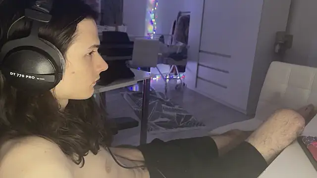 CandyChell online show from 02-05-26, 02:54