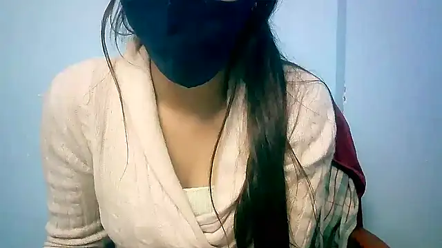 lovelydesi21 online show from 12-13-24, 02:05