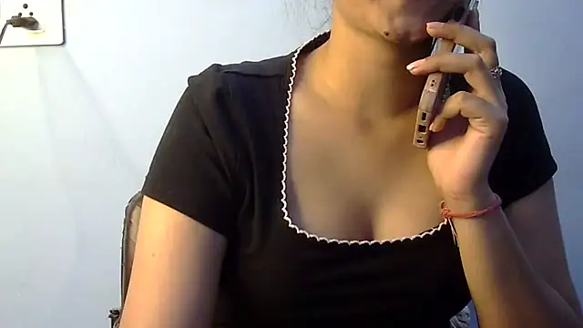 lovelydesi21 online show from 11-15-25, 12:56