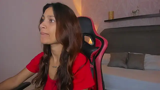 cora 22 online show from 12-16-25, 12:43