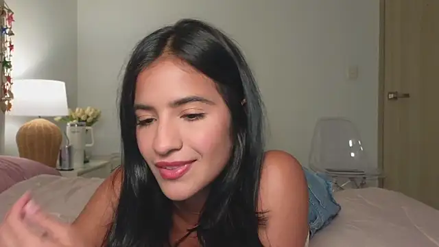 I am kat online show from 04-25-26, 02:36