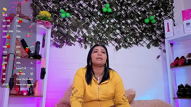 louise nails online show from 07-02-26, 08:26