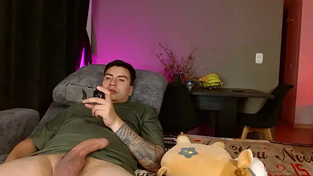 Snapshot of jasson_n_emma chatting on 03-07-26, 08:11 jasson n emma online show from 03-07-26, 08:11