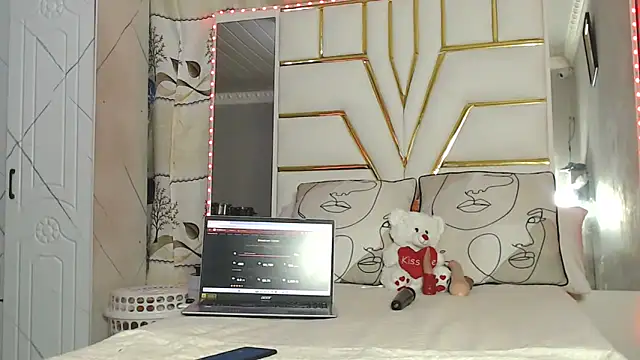 SexyyNana online show from 11-04-25, 11:59