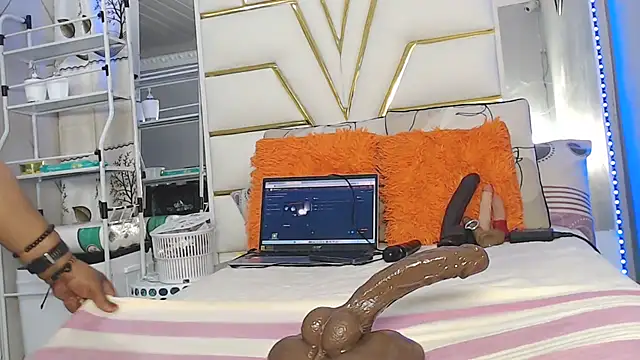 SexyyNana online show from 04-09-26, 02:00