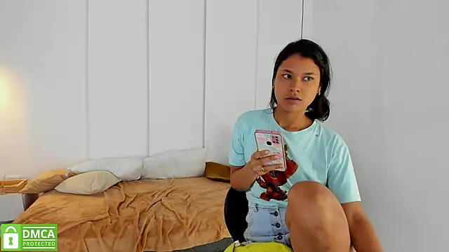 Snapshot of sexychanell_18 chatting on 02-27-25, 03:48 sexychanell 18 online show from 02-27-25, 03:48