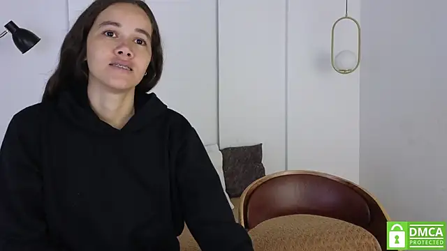 Snapshot of sexychanell_18 chatting on 09-17-25, 01:13 sexychanell 18 online show from 09-17-25, 01:13