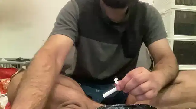 Snapshot of casanovacasa1 chatting on 03-12-25, 06:22 casanovacasa1 online show from 03-12-25, 06:22