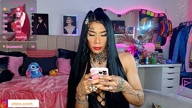 caroline cossei online show from 03-18-26, 06:55