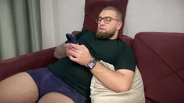 Bear bear  online show from 02-07-25, 04:35