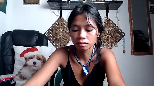 Asexycook4Ubananas online show from 12-18-24, 01:12