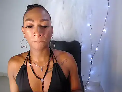 Snapshot of samy_doll chatting on 04-05-26, 04:31 samy doll online show from 04-05-26, 04:31