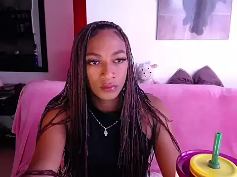 Snapshot of samy_doll chatting on 06-12-26, 04:06 samy doll online show from 06-12-26, 04:06