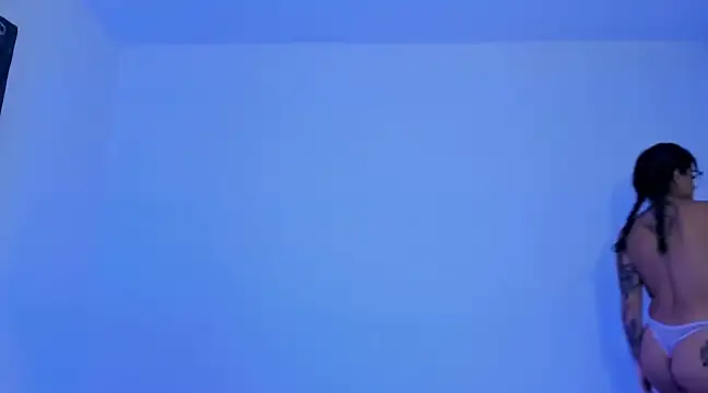 Snapshot of victoriachicas chatting on 12-07-24, 08:38 victoriachicas online show from 12-07-24, 08:38