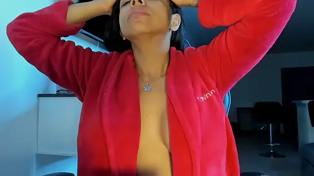 Snapshot of victoriachicas chatting on 09-13-25, 08:14 victoriachicas online show from 09-13-25, 08:14