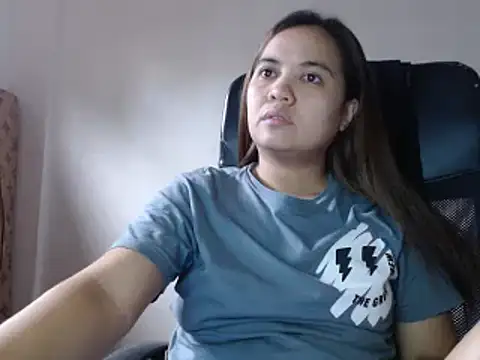 Snapshot of xTheLastVIRGINx chatting on 12-23-24, 05:28 xTheLastVIRGINx online show from 12-23-24, 05:28
