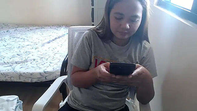 Snapshot of xTheLastVIRGINx chatting on 10-03-25, 05:15 xTheLastVIRGINx online show from 10-03-25, 05:15
