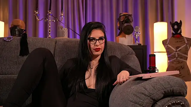 Snapshot of kelly_kent chatting on 01-09-25, 02:43 kelly kent online show from 01-09-25, 02:43