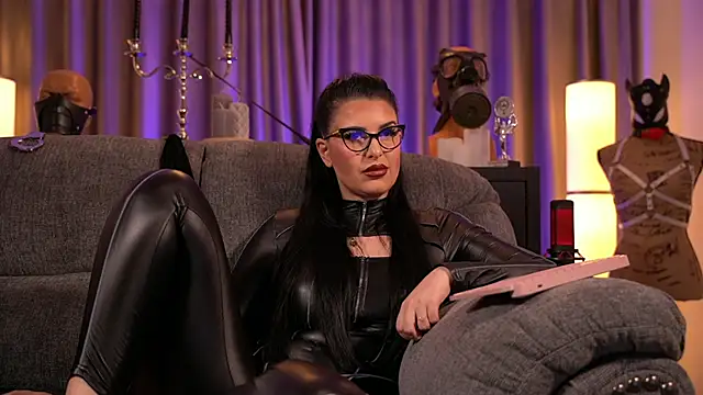 Snapshot of kelly_kent chatting on 01-13-25, 02:39 kelly kent online show from 01-13-25, 02:39