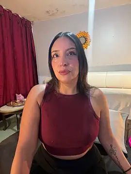 Freyja soh online show from 04-10-26, 09:30