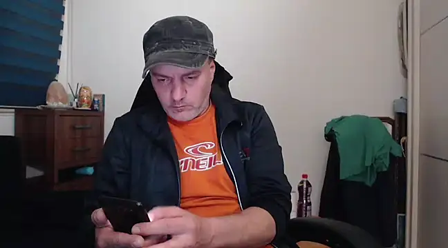 0anal21 online show from 03-01-25, 06:54