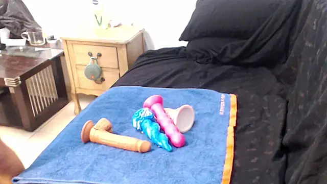 0anal21 online show from 05-02-26, 12:32