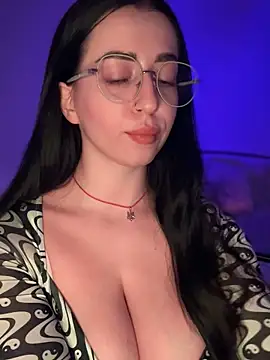 Emylia online show from 11-09-25, 05:00