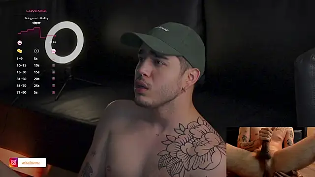 Snapshot of Arkaikomz chatting on 02-28-25, 03:04 Arkaikomz online show from 02-28-25, 03:04