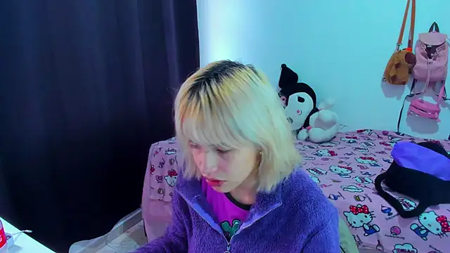 Akane-Mou online show from 04-22-26, 08:21