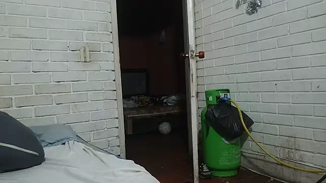 valeriaswang Lucas online show from 11-27-25, 02:57