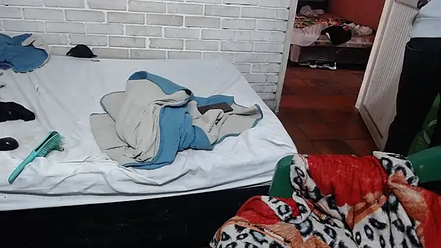 valeriaswang Lucas online show from 04-17-26, 01:58