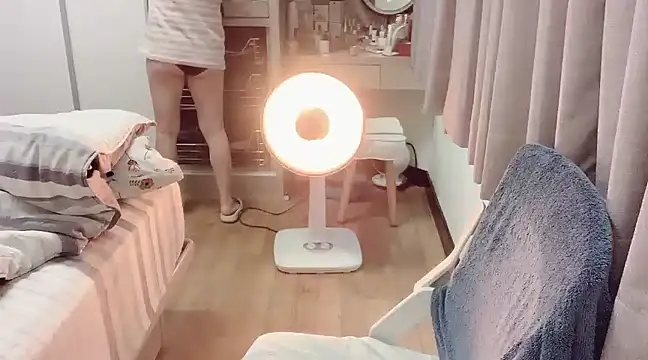 tw yaya online show from 12-23-24, 02:02