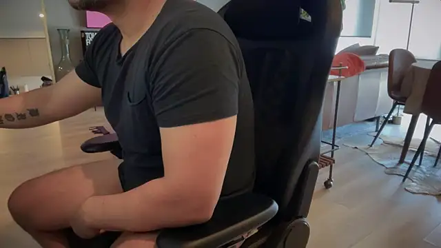 HungandThickLatin online show from 03-02-25, 08:50