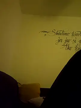 Snapshot of cuci45 chatting on 11-01-25, 04:47 cuci45 online show from 11-01-25, 04:47