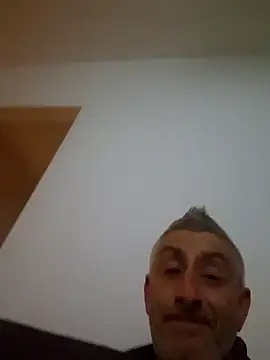 Snapshot of cuci45 chatting on 12-01-25, 05:51 cuci45 online show from 12-01-25, 05:51