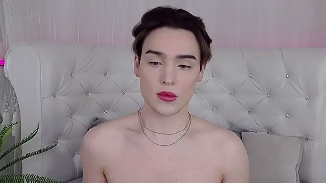 RobbyCharming online show from 04-26-26, 04:32