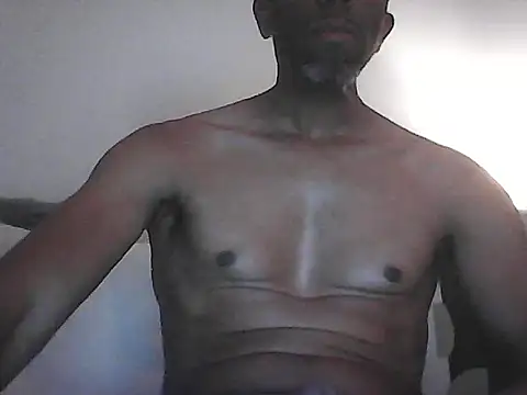 Malcomvs97 online show from 06-15-26, 08:00