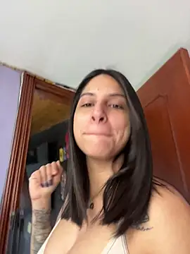 Snapshot of charlotte_stevenss_ chatting on 12-05-25, 02:36 charlotte stevenss online show from 12-05-25, 02:36