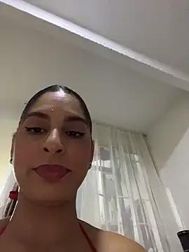 charlotte stevenss  online show from 06-11-26, 02:26