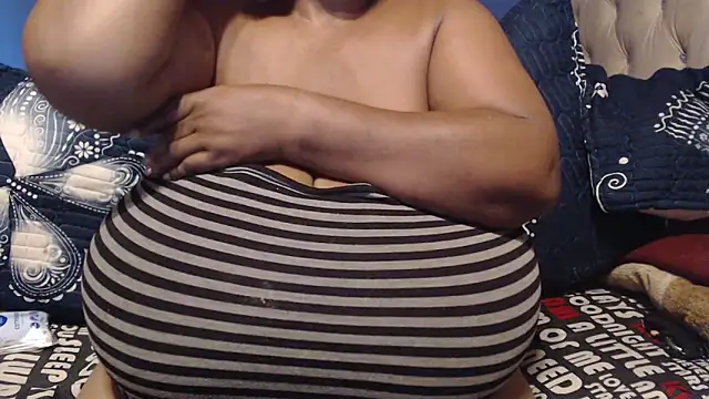 CUTEFIRMMELONSS online show from 04-05-26, 06:32