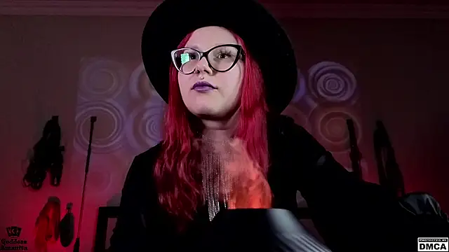 Amanita  Pantherina online show from 02-06-25, 01:21