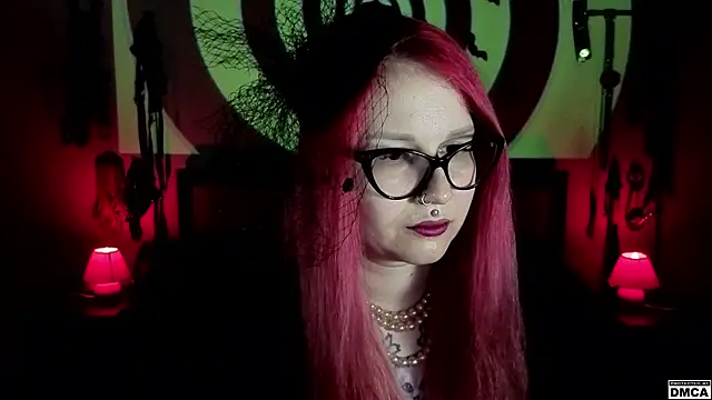 Amanita  Pantherina online show from 04-14-26, 11:16