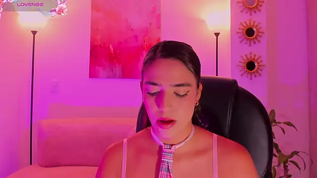 MariamRivera  online show from 09-26-25, 11:31