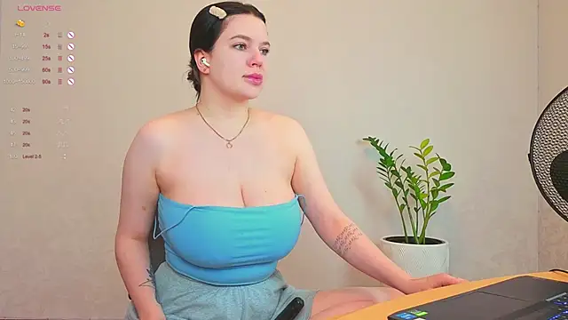 LovlyBambi online show from 09-23-25, 07:33